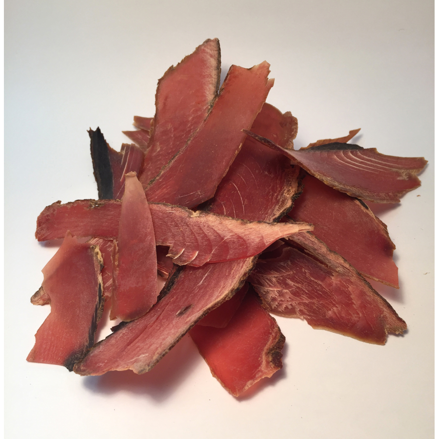 Thick flakes of skipjack tuna , dried and smoked MAKURAZAKI FRANCE